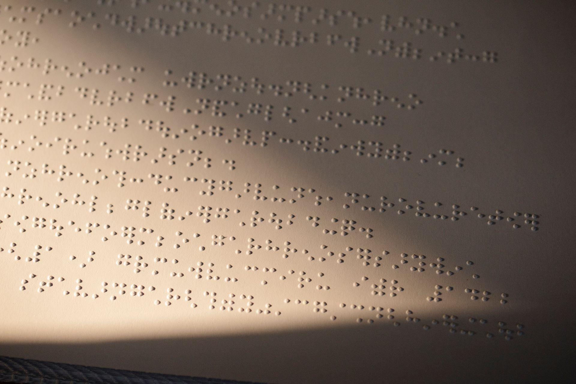 braille-text